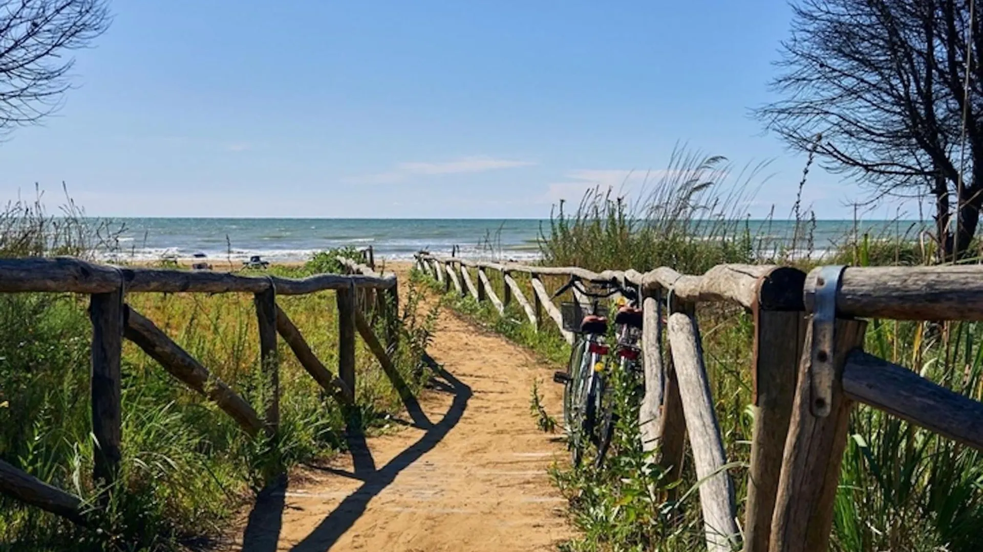 Modern Flat Next To The Sea In Bibione Lejlighed